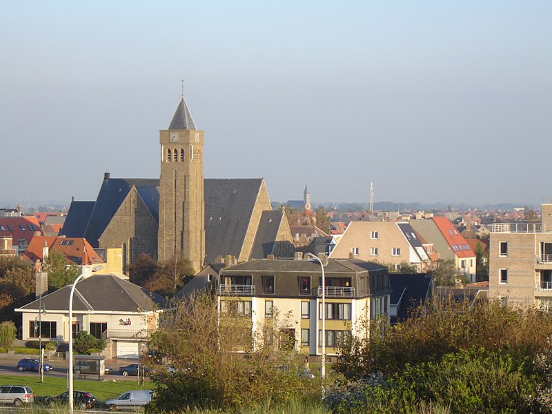 File:Bredene - Skyline 1.jpg