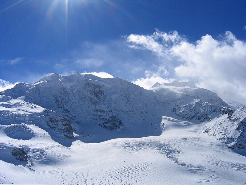 File:Piz Palü.jpg