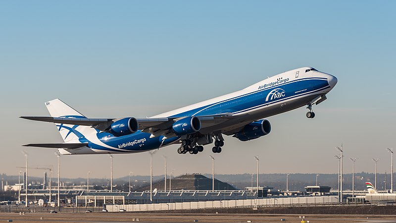 File:ABC Boeing 747-8HVF SCD VQ-BRH MUC 2015 02.jpg