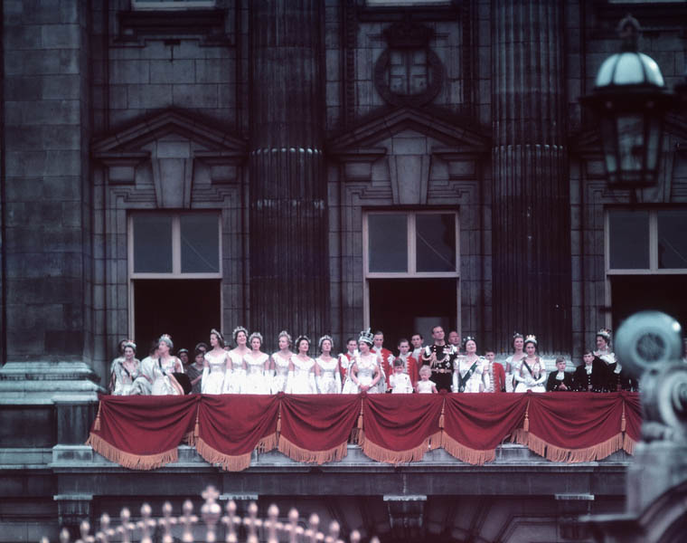 File:Coronation of Queen Elizabeth II - Couronnement de la Reine Elizabeth II (7195940764).jpg