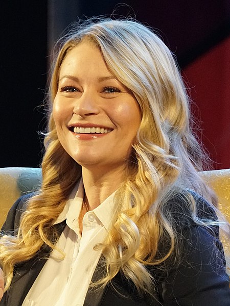 File:Emilie de Ravin (51929871824) (cropped).jpg