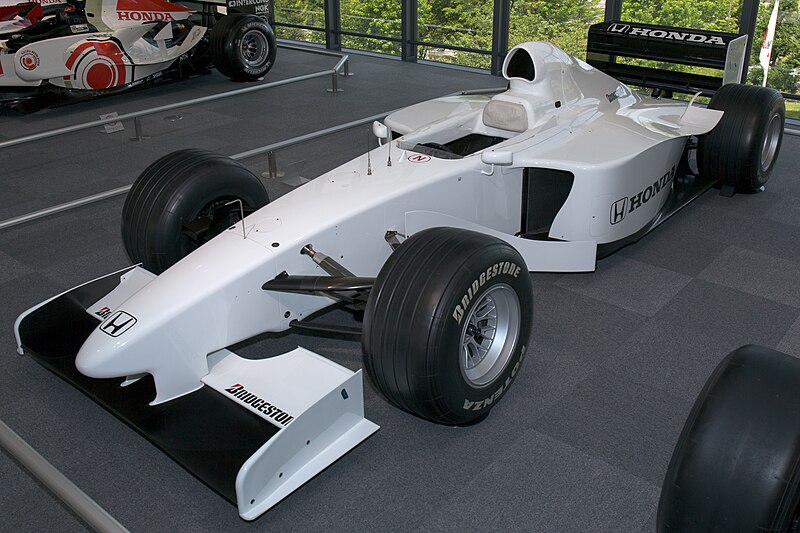 File:Honda RA099 front-left1 Honda Collection Hall.jpg