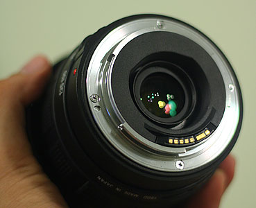 File:EF-lens-mount.jpg