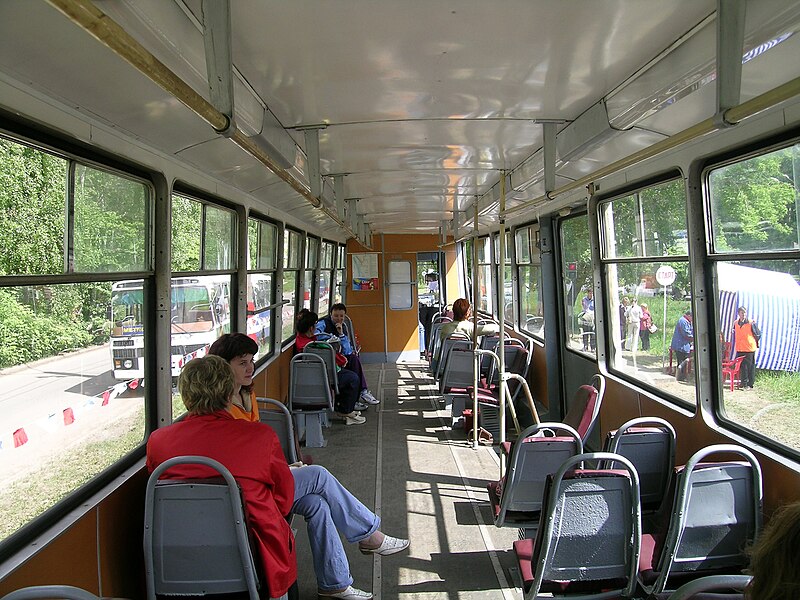 File:Ktm5 interior 1.jpg