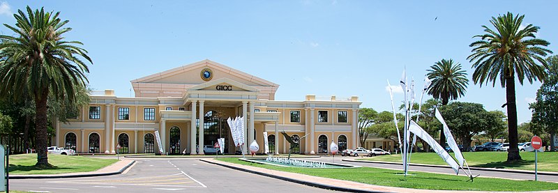 File:Grandpalm Gaborone Botswana.jpg