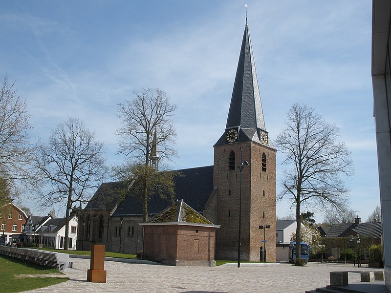 File:N-H Maartens-kerk Doorn 2.jpg