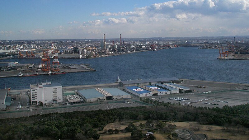 File:View from Chiba Port-Tower Southeast.jpg