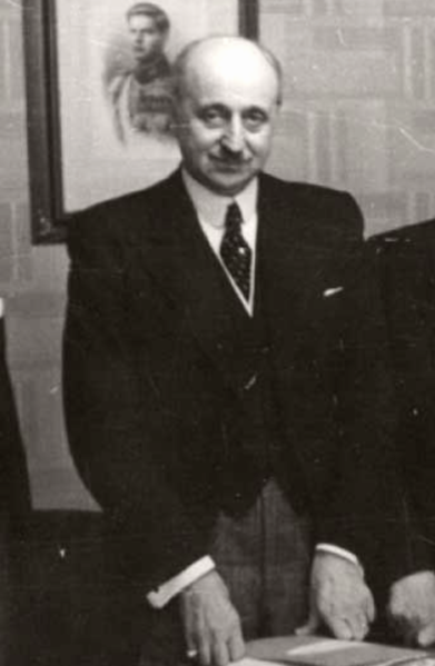 File:Petrescu-Comnen in 1938.png