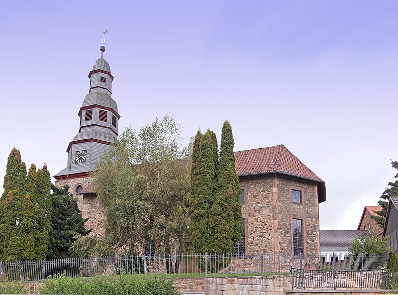 File:Vogelsberg - Kirtorf - Kirche - WLMMH 3674.jpg