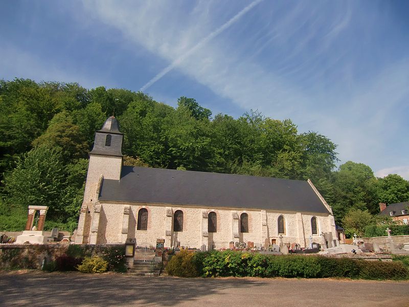 File:SaintPierreDuVal église1.jpg