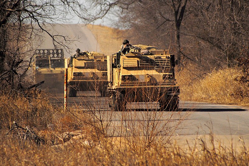 File:M270 MLRS, Fort Sill, Okla., Jan. 28, 2011.jpg