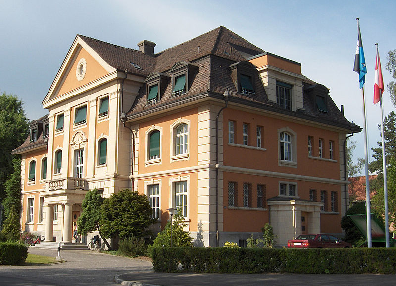 File:Windisch Villa.jpg