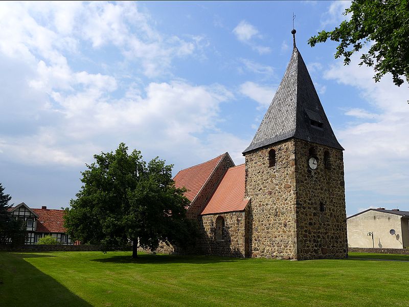 File:Wallstawe - St. Katharina Kirche.jpg