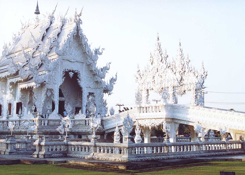 File:Wat Rong Khun 2006.jpg