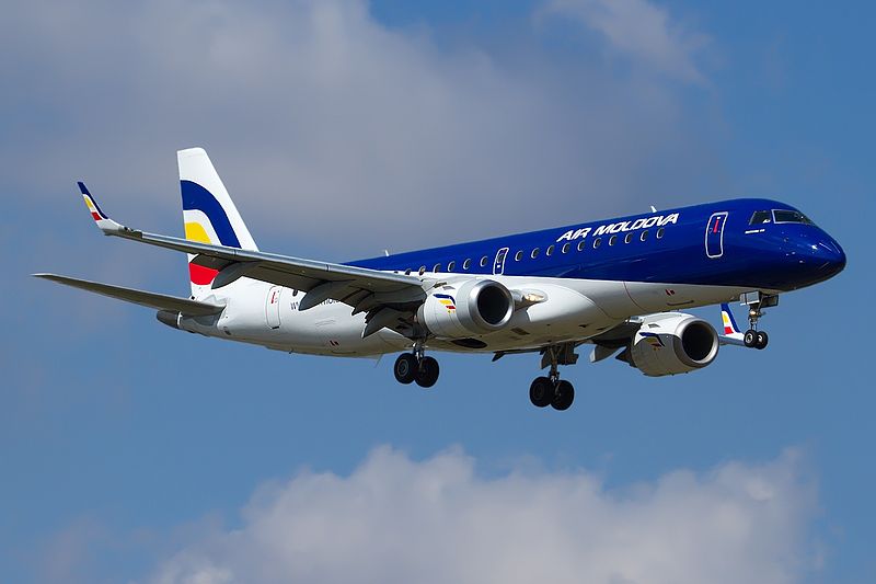 File:Embraer 190-100IGW, Air Moldova JP7677159.jpg