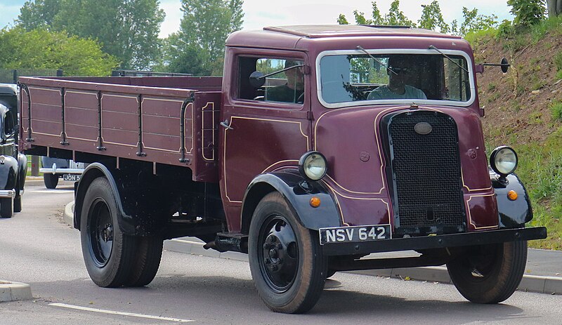 File:1943 Fordson Thames 7V 4.4.jpg