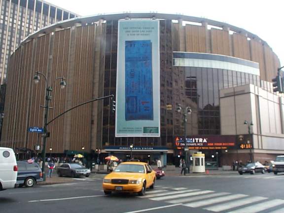 File:Madison Square Garden IV.jpg