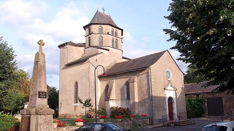 File:FranceOccitanieCamboulazetEglise.jpg