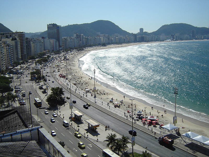 File:Copacabana (Rio de Janeiro) 330.jpg