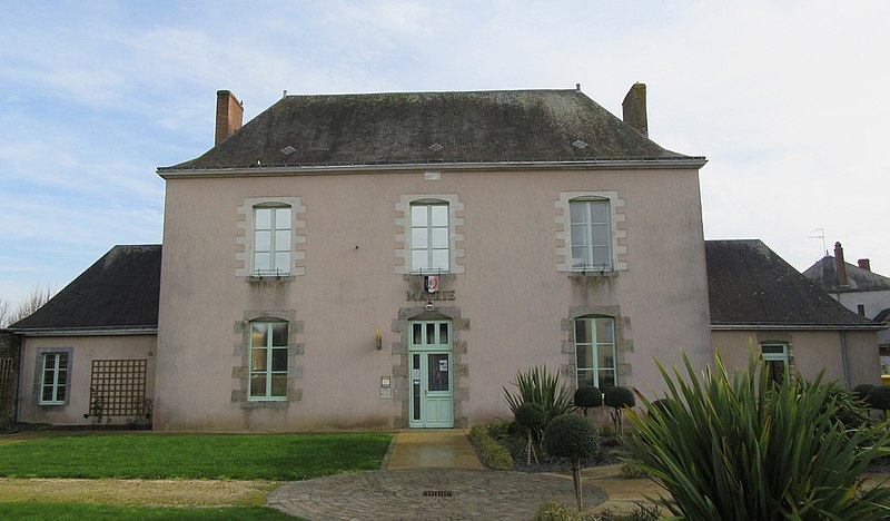 File:Bazougers Hotel de Ville.jpg