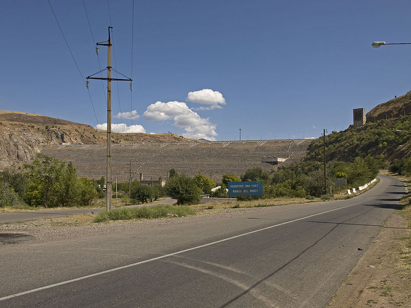 File:Charvak Dam.jpg