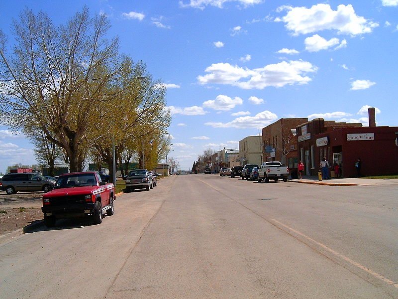 File:Alberta mainstreet Carstairs 014.jpg