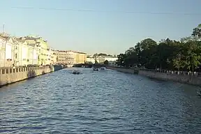 Uitsig op die Fontanka vanaf die Panteleimon-brug.