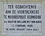 Teks aan die suidekant op die monument