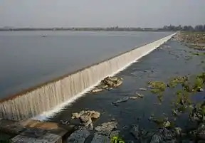 Dummugudem-dam oor Godavari in Khammam-distrik.