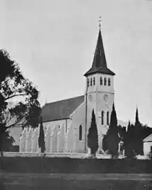 Die Kruisvallei-kerk op Tulbagh het omstreeks 1923 'n toring gekry waarna die vleuels, galery en orrel in September 1927 ingewy is. Louw was verantwoordelik vir van of al dié verbouings.