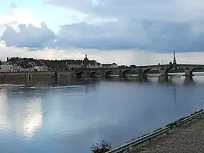 Die Loire in Blois.