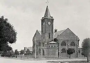 Die NG kerk Benoni, hier afgeneem in 1924, sowat drie jaar nadat dit voltooi is.