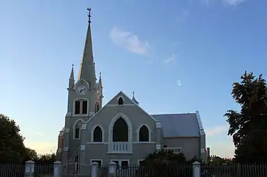 Die NG moederkerk op Upington is op 13 April 1912 ingewy.