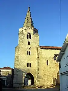 A ilesia de Sant Cernin de Brassempoi