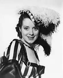 Elsa Lanchester en 1935 en una foto promocional de Naughty Marietta.