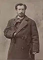 O escultor francés Frédéric Auguste Bartholdi.