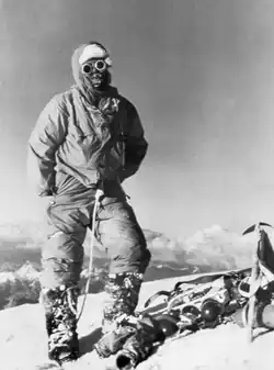 L'alpinista Lino Lacedelli en o K2.