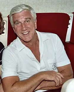 L'actor canadiense Leslie Nielsen, en una imachen de 1982.