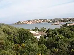 Anvista d'o lugar de Porto Cervo, en o termin municipal d'Alzachena