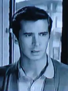 O actor estausunidense Anthony Perkins, en una imachen d'a cinta The Tin Star (1957)