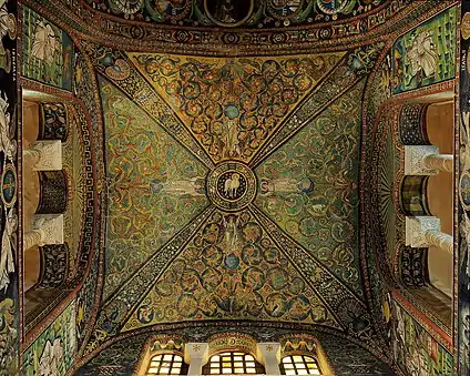 فسيفساء بيزنطية في كنيسة القديس فيتالي (القرن السادس).