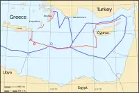 المطالبات المتضاربة على الجرف القاري والمناطق الاقتصادية الخالصة في شرق المتوسط. الأزرق: مناطق تطالب بها اليونان وقبرص. الأحمر: مناطق تطالب بها تركيا.