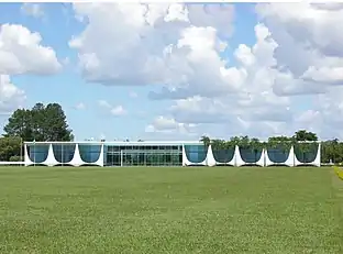 Palácio da Alvorada, by Oscar Niemeyer, in Brasília, Brazil (1958)