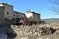 Detalle de construcciones tradicionales (vernaculares) en Alobras (Teruel), añu 2017.