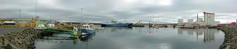 Panorámica del Puertu de Akranes.