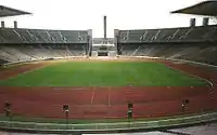 L'estadiu antes de la so restauración de 2006