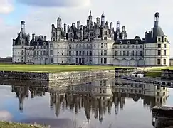 El castiellu de Chambord, a veres del Cosson