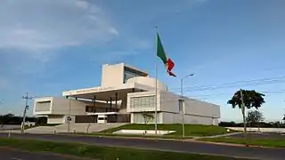 Congresu de Yucatán, sede del poder llexislativu.