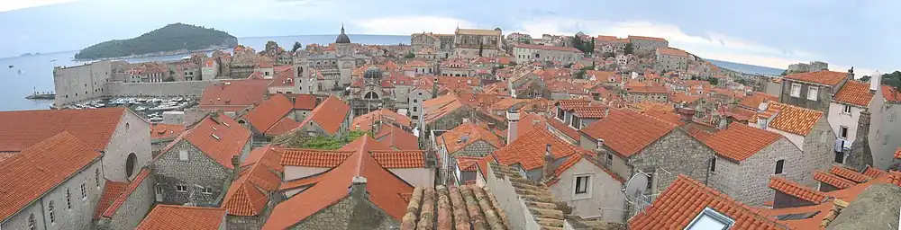 Panorama de la ciudá antigua de Dubrovnik.