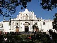 Fachada de la Catedral de San José (Antigua Guatemala).-Historia xeneral d'España y América, vol. 9-